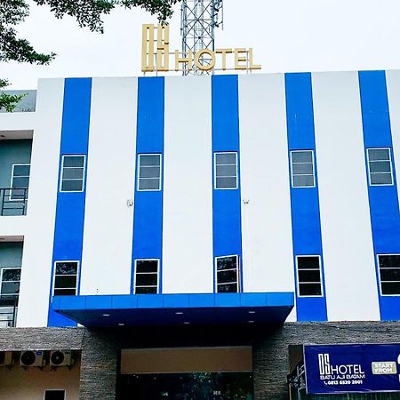 巴图阿吉os酒店 Batam 外观 照片