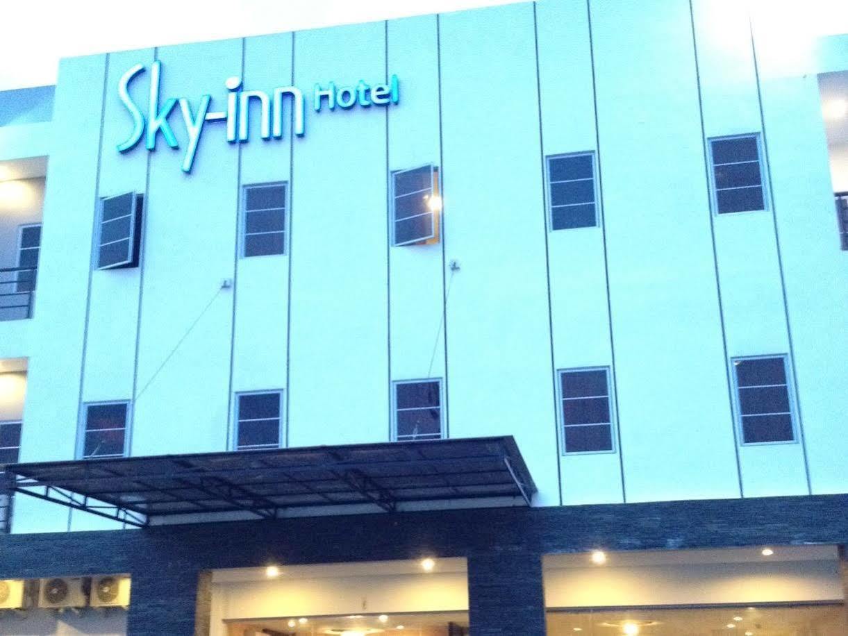 巴图阿吉os酒店 Batam 外观 照片